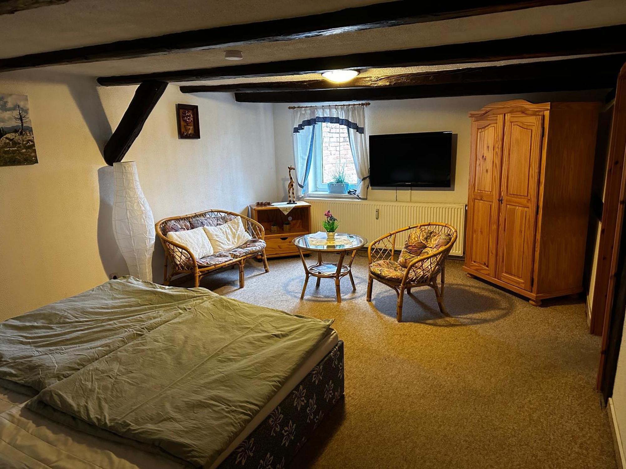 Pension Zum Faesschen Naumburg  Exterior foto