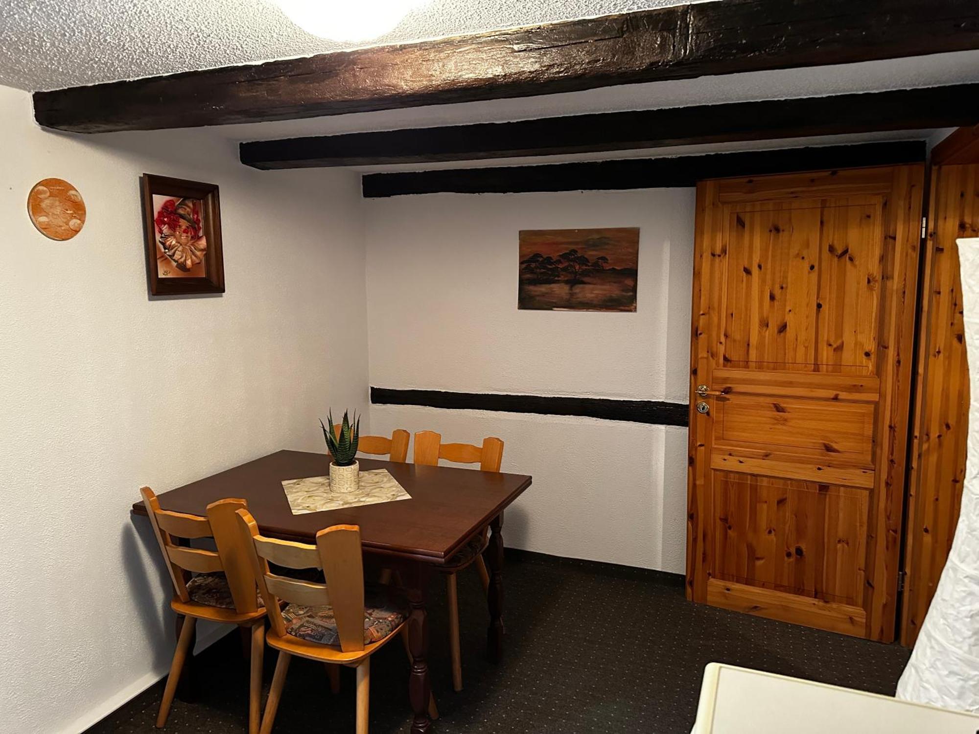 Pension Zum Faesschen Naumburg  Exterior foto
